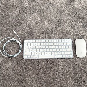 Apple White and Silver Keyboard with White Magic Mouse and Cable